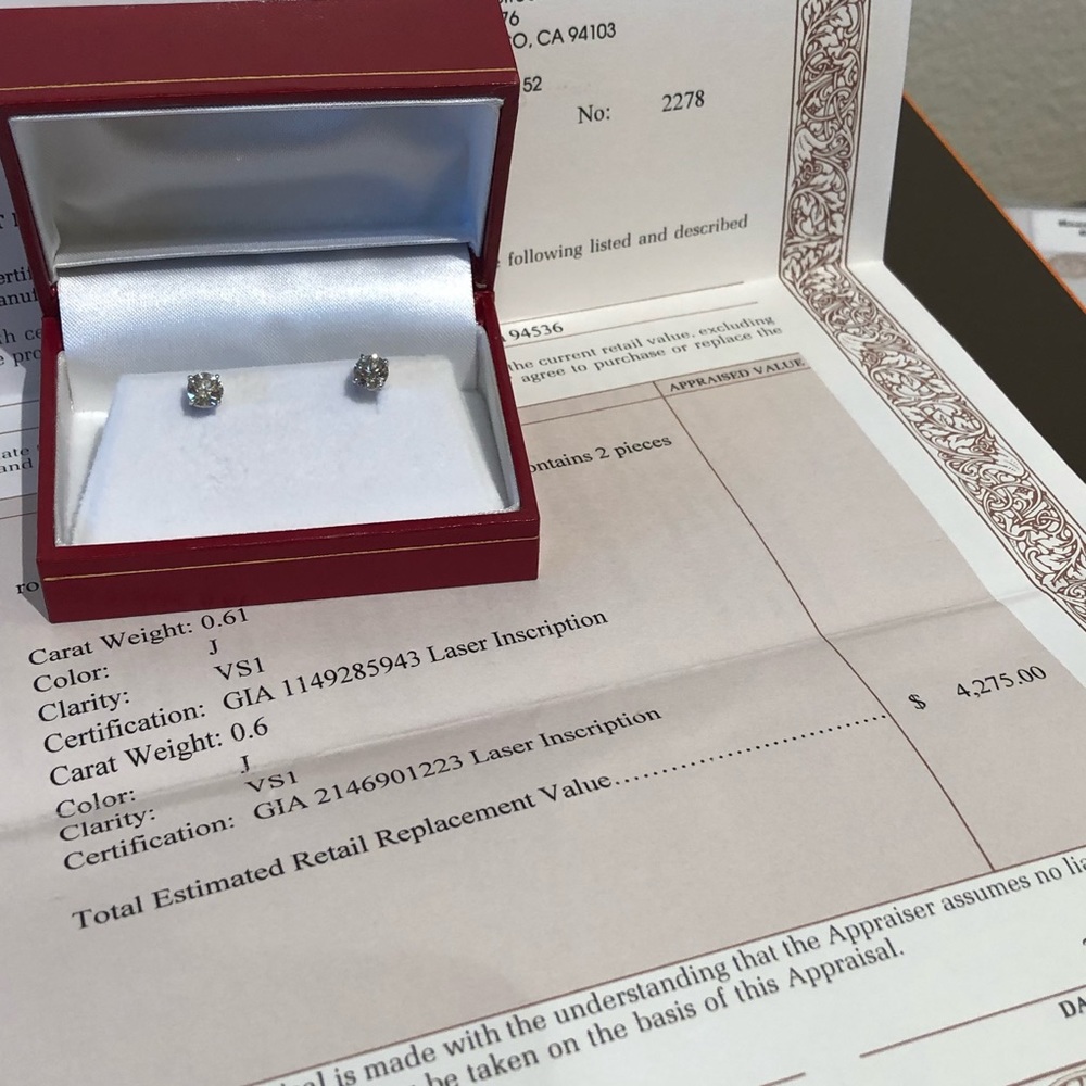 GIA Diamond stud earrings